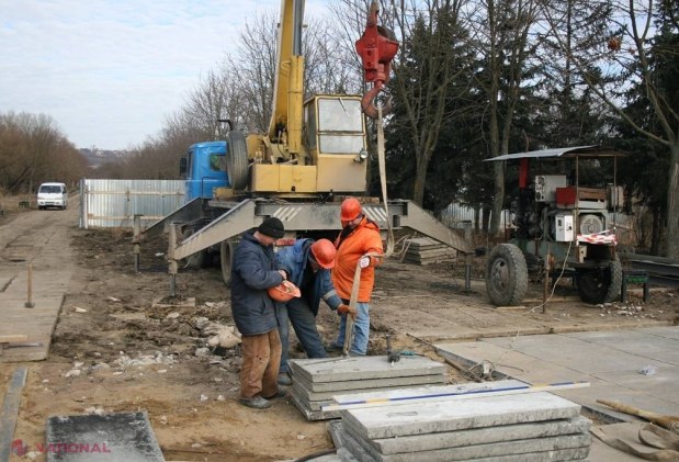 FOTO // MILIOANE de lei pentru reconstrucţia unui pod din Chişinău