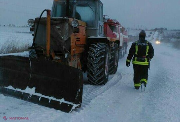 O femeie însărcinată a ajuns la spitalul din Taraclia cu mașina pompierilor 