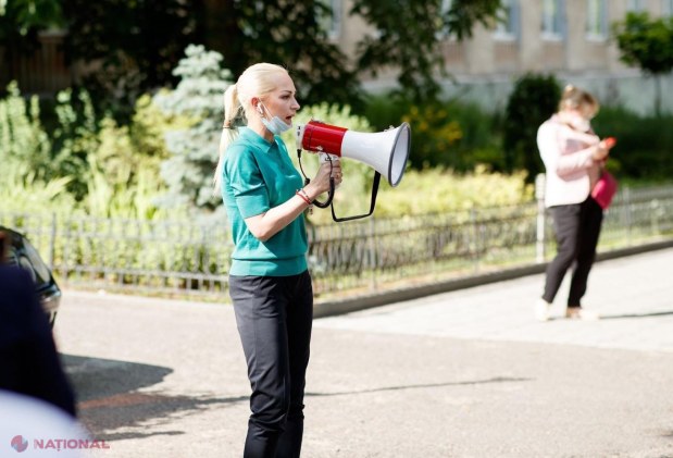 Tauber: „Dodon, venim la tine acasă, la Sadova! Greceanâi, întoarce MANDATUL!”
