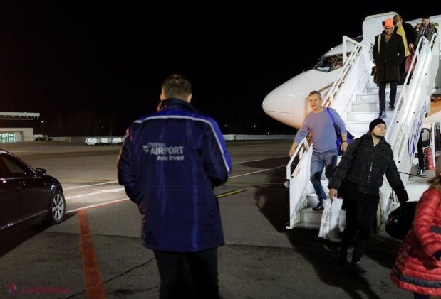 FOTO // Primii din cei 500 câștigători ai „Tombolei de Crăciun”, organizate în cadrul Programului „Casa mea e Moldova” pentru DIASPORA din Italia, au revenit acasă