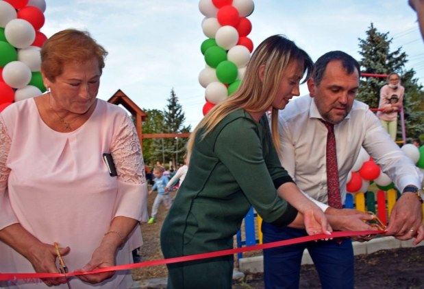 FOTO // Echipa lui Ilan Șor a dat în exploatare încă patru terenuri de joacă în localitățile raionului Orhei