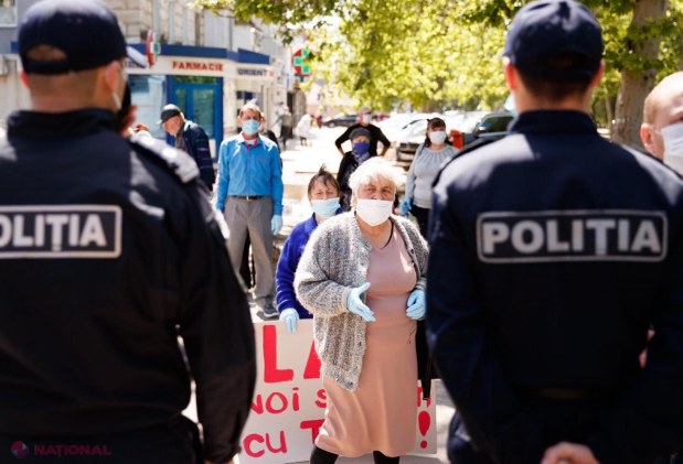 FOTO, VIDEO // Partidul „ȘOR”: O nouă ILEGALITATE în dosarul lui Ilan Șor- Curtea de Apel Cahul interzice din nou accesul publicului la ședințe: . „Ei în pauze s-au consultat probabil cu Dodon, de la care au primit indicații”