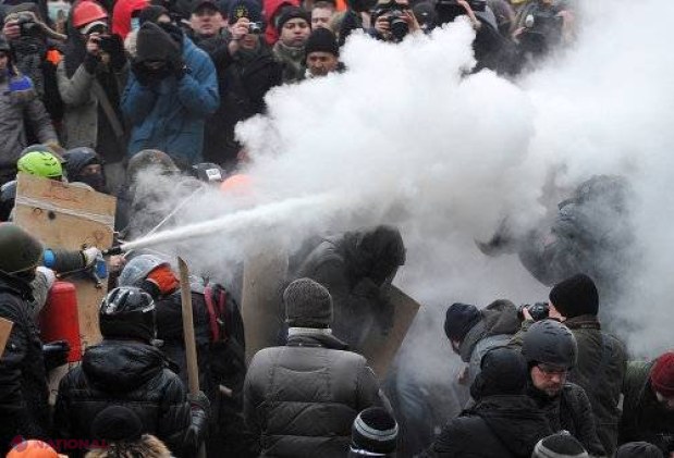 Protestele SÂNGEROASE au continuat întreaga noapte la Kiev
