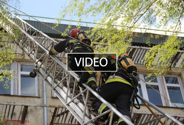 VIDEO // S-a îmbătat, a pus o cratiță pe aragaz și a adormit: La un pas de TRAGEDIE într-un bloc din Chișinău