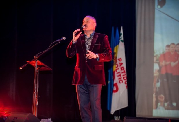 FOTO // „Concertul organizat de Partidul „ȘOR” la Torino a adunat sute de moldoveni din diasporă”