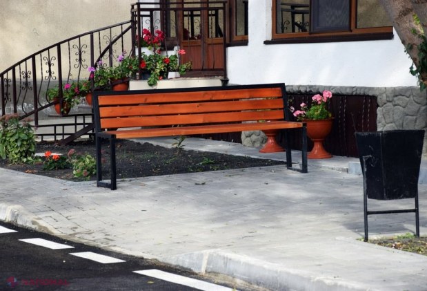 FOTO // Echipa lui Ilan Șor continuă amenajarea curților de bloc din Orhei: „Mă bucur că am reușit inaugurarea acestei curți, care se află pe o stradă cu o denumire simbolică pentru istoria noastră”