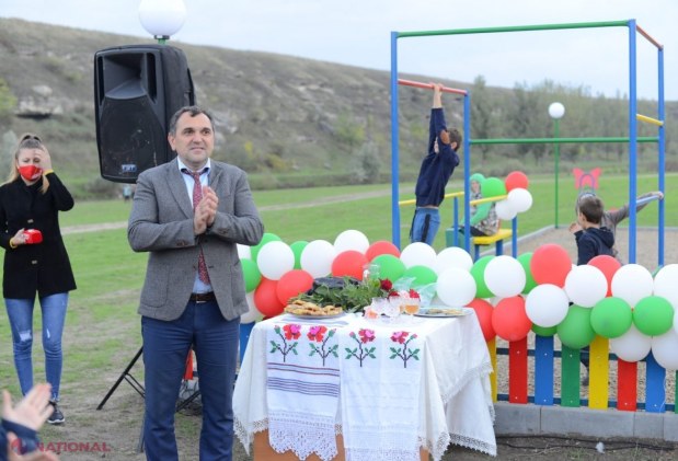 FOTO // Echipa lui Ilan Șor a dat în exploatare încă patru terenuri de joacă în localitățile raionului Orhei