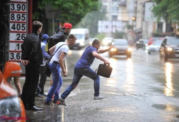 METEO // Cea mai RECE zi din această vară e astăzi? Ce maxime anunță meteorologii