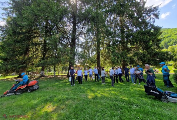 Primari din R. Moldova și România, reuniți la Slănic-Moldova: „Rolul unui primar este nu doar de a reabilita infrastructura, dar și de a îndrepta comunitatea pe calea modernizării. Sprijinul României acordat R. Moldova în acest parcurs este esențial”