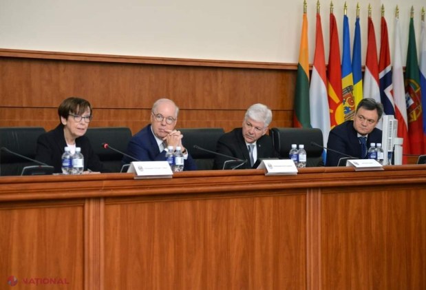 Securitatea națională a R. Moldova în calitate de candidat pentru aderare la UE, discutată la o reuniune a absolvenților Centrului Marshall, desfăşurată la Chișinău