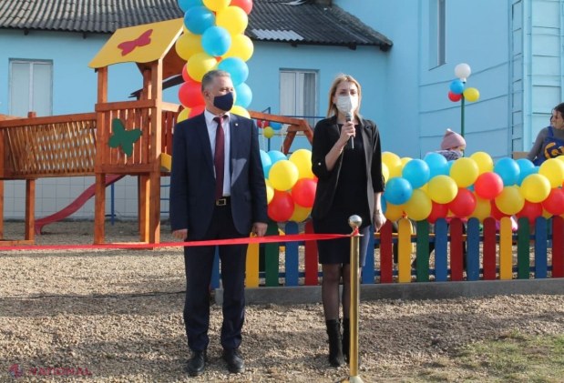 FOTO // Un nou TEREN de joacă a fost construit la inițiativa lui Ilan Șor, în satul Musaitu, raionul Taraclia