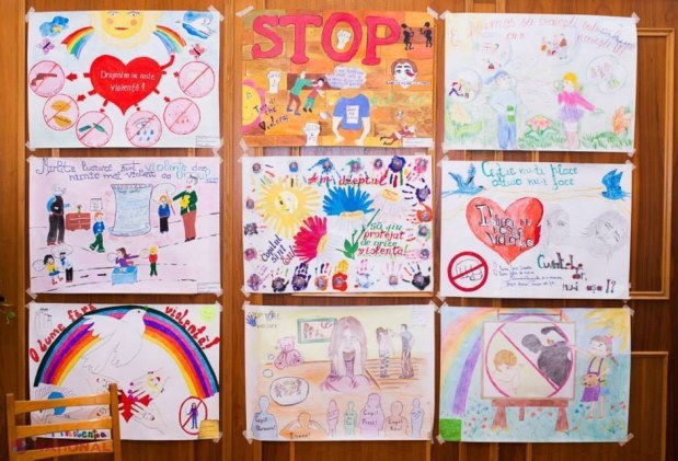 Premiați pentru desene împotriva violenței