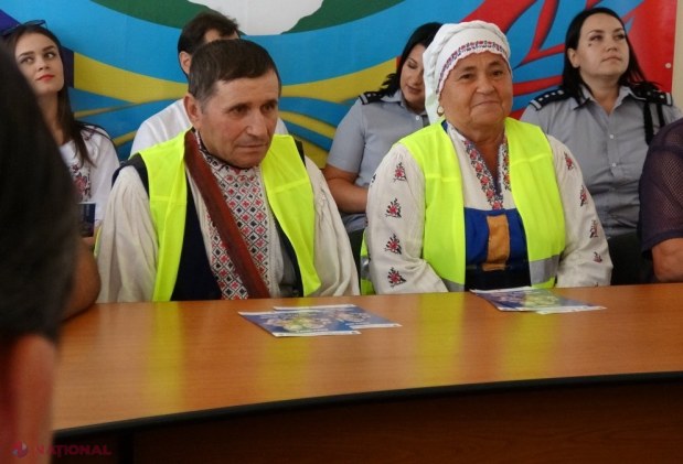 FOTO // Pensionarii din R. Moldova, convinși să se implice în proiectul „Bunici Grijulii” cu cartele de reducere la farmacii și sejururi gratuite la sanatoriu