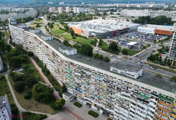FOTO // Cum arată cel mai lung bloc de apartamente din Europa: are aproape 1 km lungime. Câți oameni locuiesc în el