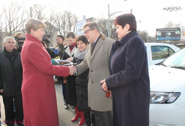 Un minister a dăruit astăzi mașini