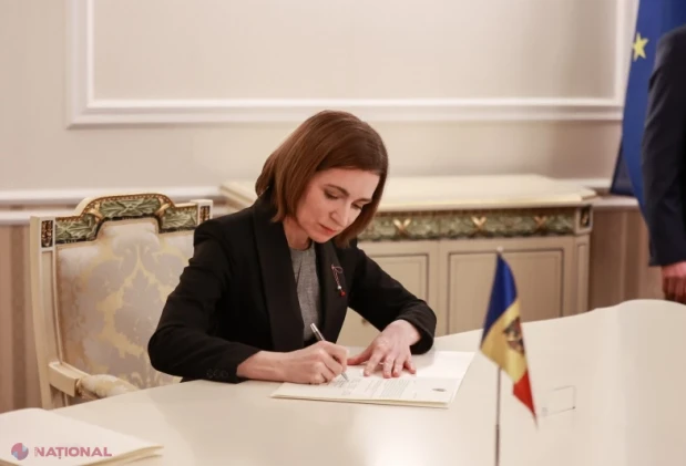 ULTIMA ORĂ // Sprijin financiar în prag de toamnă pentru ZECI DE MII de moldoveni. Maia Sandu a promulgat rectificarile la Legea Bugetului: Plăți unice NEIMPOZABILE de până la 4 000 de lei pentru bugetarii cu salarii sub 20 000 de lei