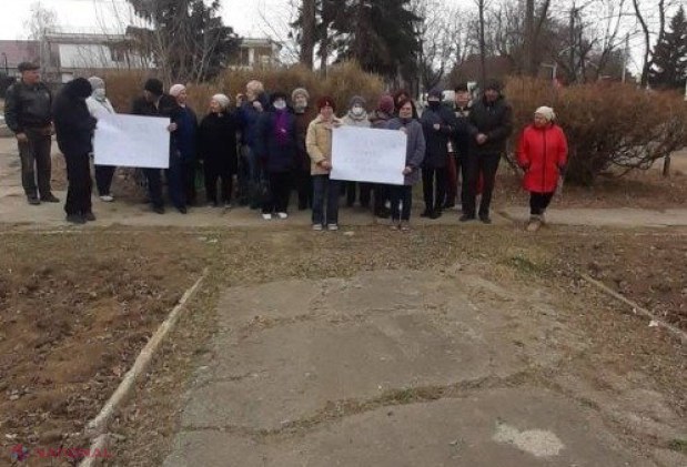 Proteste în mai multe localități ale R. Moldova, organizate de Partidul „ȘOR”: „Răbdarea oamenilor a ajuns la limită, actuala guvernare trebuie să plece!”