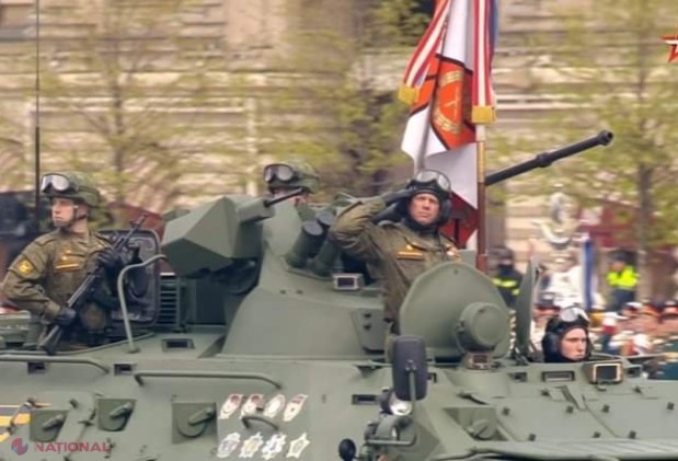 VIDEO // Putin și-a scos ostașii la DEFILARE în Piața Roşie, în timp ce ucide cu sânge rece civili în Ucraina