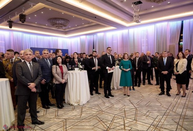 FOTO // Recepție prilejuită de Ziua Națională a României, organizată la Chișinău! Ambasadorul Cristian Leon-Țurcanu: „Sărbătorim împreună ziua tuturor românilor. Sper ca peste nu mult timp să putem sărbători cu toții împreună, în Uniunea Europeană”
