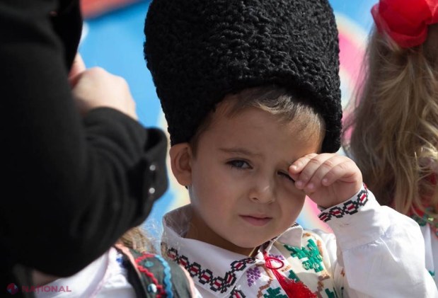 FOTO // Fiecare cu hramul său. Nicolae Timofti a mers acasă!