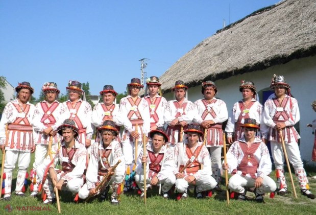 PREMIERĂ // Un FESTIVAL folcloric al comunităților românești de pretutindeni va fi organizat la București