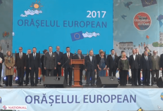 VIDEO // Ziua Europei, sărbătorită în Centrul Chișinăului: Chirtoacă aplaudat, Ceban - șuierat