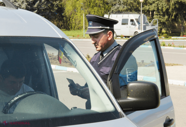 ȘOFERII cad în PLASĂ: Tot mai multe certificate de „Carte Verde” FALSE