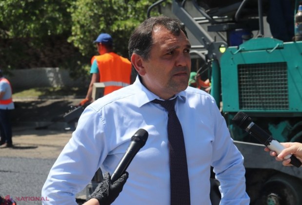 FOTO // La Orhei continuă lucrările ample de RENOVARE a străzii centrale: Șor: „Dodon găsește un milion de motive că nu repare drumurile în sate. Va trece pandemia și el va găsi alte motive pentru a-și acoperi neputința”