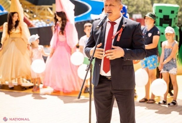 FOTO // Mii de oameni sărbătoresc Ziua Copilului, la OrheiLand, unde a fost dat STARTUL sezonului estival