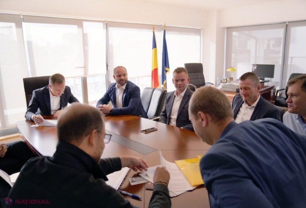 DRRM a obținut o DONAȚIE de peste 1,5 MILIOANE de lei de la „Shape Robotics” pentru modernizarea procesului educațional din R. Moldova. „Laboratorul va fi dotat cu roboți multifuncționali și soluții de realitate virtuală”