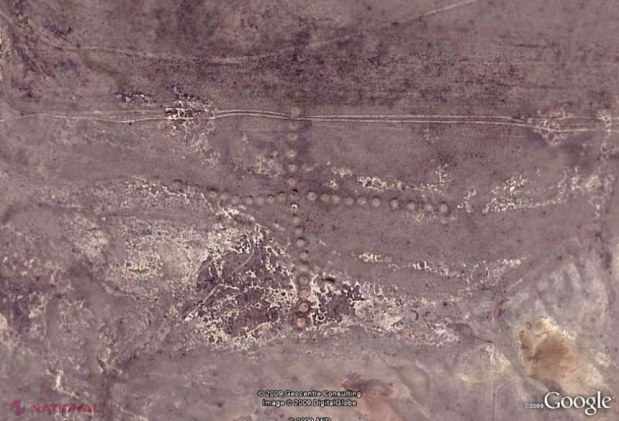 Au venit din altă lume? Descoperire STRANIE făcută de NASA în timp ce analiza imagini cu o svastică