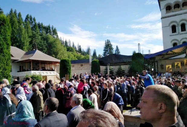 Oficiali din R. Moldova participă la evenimentele de la Putna dedicate împlinirii a 514 ani de la moartea lui Ștefan cel Mare