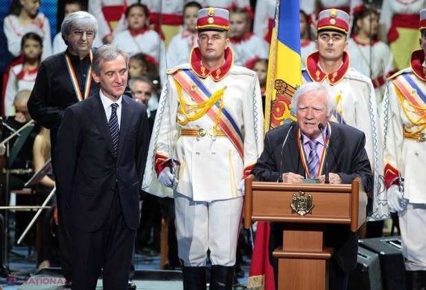 FOTO // Premiile Naționale au ajuns la laureați
