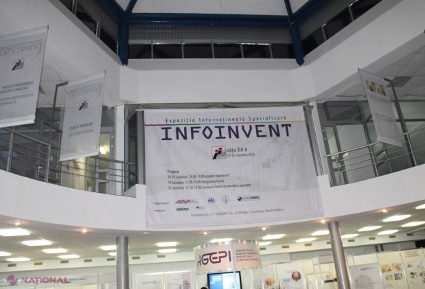 Foto // Cizme transformabile și halate cu părți detașabile. INOVAȚII „practice” la „Infoinvent”