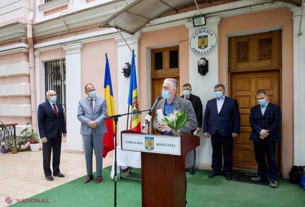 FOTO // Medaliile „Centenarul Marii Uniri”, conferite de președintele Klaus Iohannis, au ajuns la Nicolae Negru, Ion Negrei, Vlad Mischevca și Gheorghe Cojocaru: „Promotori ai adevărului istoric”