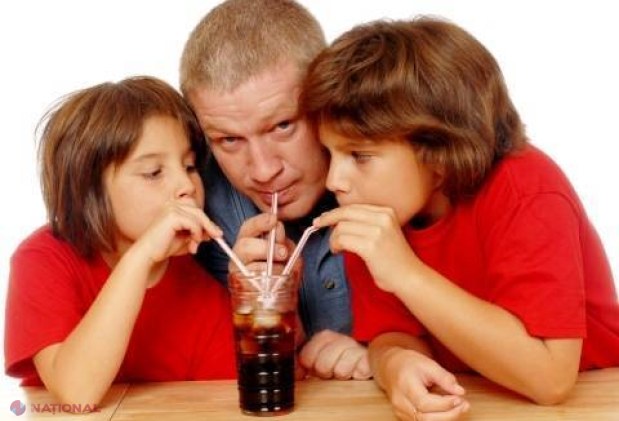 Studiu: o oră la televizor crește cu 50% riscul de a consuma băuturi carbogazoase 