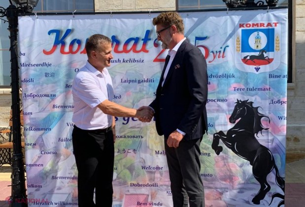 „Și ți-am promis c-o să te iau cu mine”: Trupa ,,Akcent
