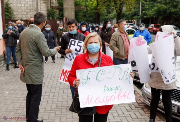 VIDEO, FOTO // Ample ACȚIUNI DE PROTEST în toate raioanele R. Moldova. Cetățenii R. Moldova, susținuți de Partidul „ȘOR”, i-au cerut lui Dodon să demisioneze: „Guvernare este mai periculoasă decât COVID-19”