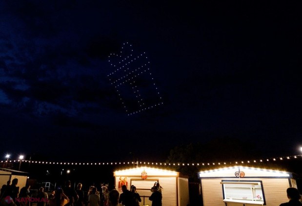 VIDEO, FOTO // Peste 100 de DRONE au făcut un show de excepție la „OrheiLand”