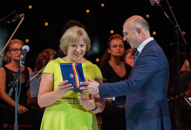 FOTO, VIDEO // Zece personalităţi din domeniile ştiinţei, culturii, artei, carității și securității naționale au primit Premiul Național 2018. Cine a fost marele absent al galei