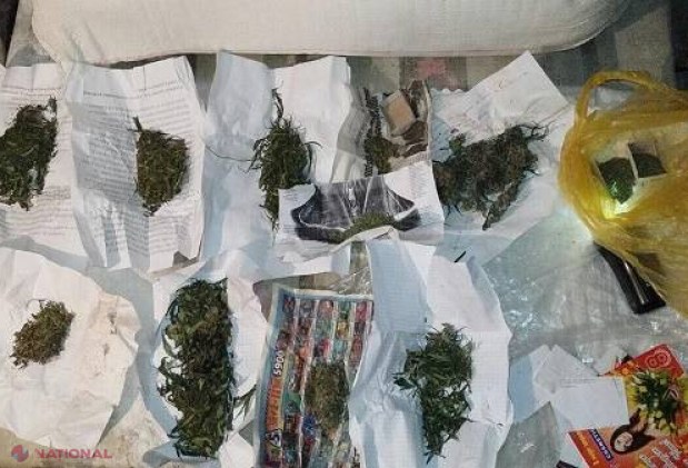 Comercianți de droguri, reținuți de poliție