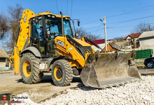 FOTO // Ilan Șor a lansat lucrările de „modernizare totală” a drumurilor din Orhei: „Vom dubla volumul de lucrări efectuate anul trecut”