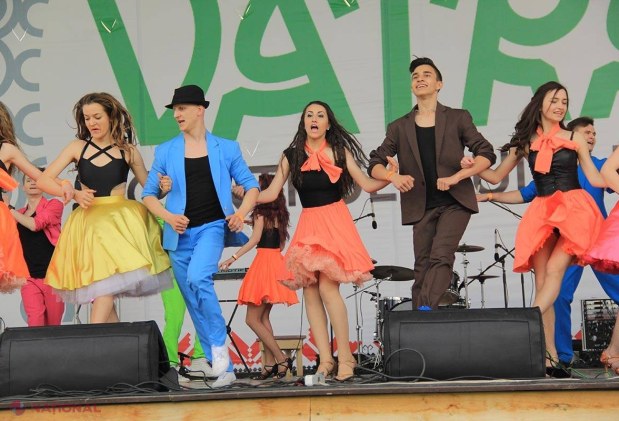REPORTAJ FOTO // Un 1 mai ALTFEL, la complexul etno-cultural „Vatra”