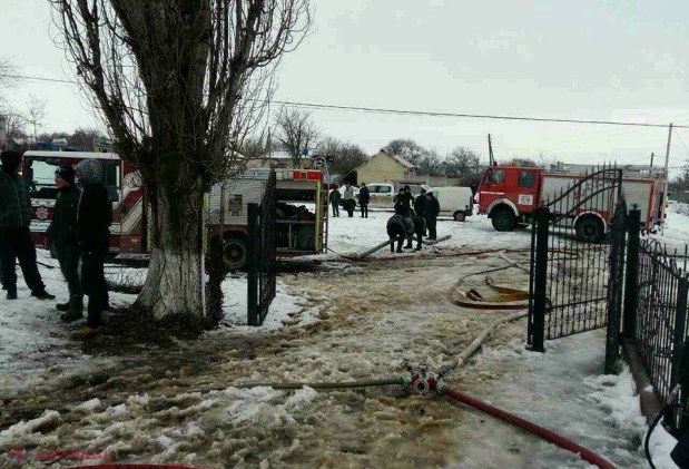 FOTO // O cantină școlară din R. Moldova, în FLĂCĂRI