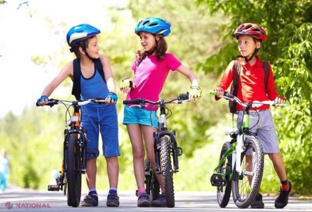 Recomandări UTILE // Ce vârstă trebuie să ai pentru a conduce bicicleta pe drumuri PUBLICE?