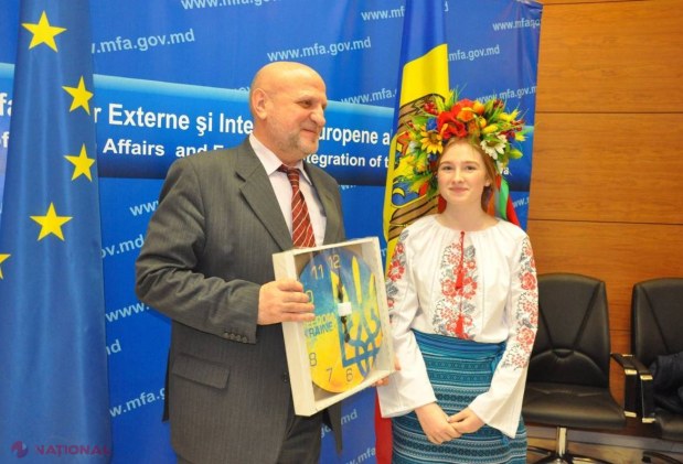FOTO // Elevi din 13 țări, la Festivalul Internațional de Limbă și Cultură! Ce le-a transmis Petru Lucinschi participanților