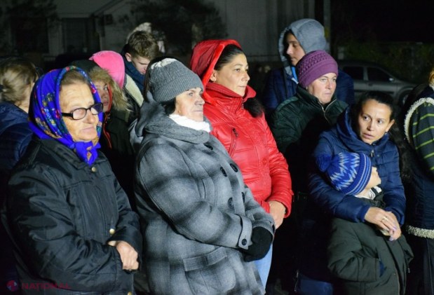 FOTO // Aproape toate localitățile din raionul Orhei au fost ILUMINATE de echipa Partidului „ȘOR”: „Iluminatul stradal înseamnă foarte mult pentru o localitate, atât din punct de vedere social, cât și al securității și asigură dezvoltare”