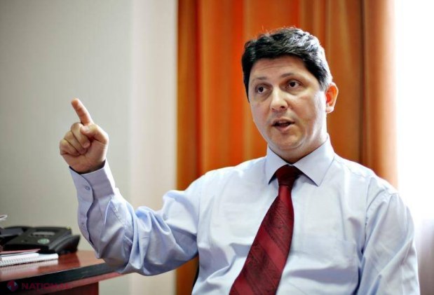 Ministrul de Externe al României trece Prutul