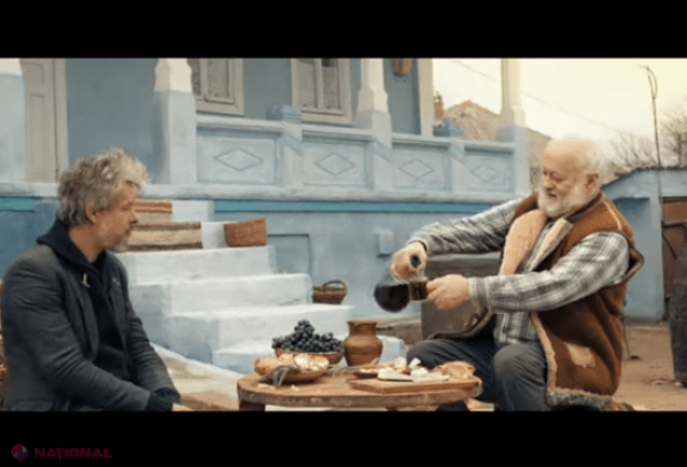VIDEO // „Brad Pitt”, ospătat cu vin şi plăcinte în noul clip de promovare a Republicii Moldova