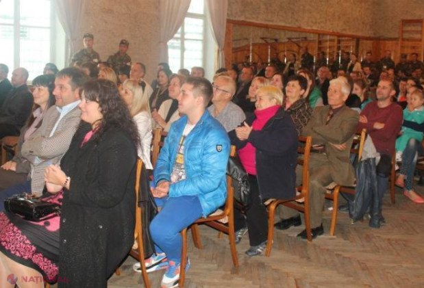 A CONFUNDAT mireasa cu soacra: TEATRU la Penitenciarul nr.13 din Chișinău